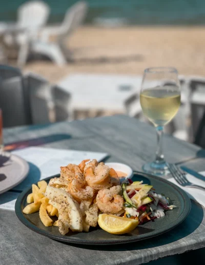 CRISPY FRIED CALAMARI & TIGER PRAWNS